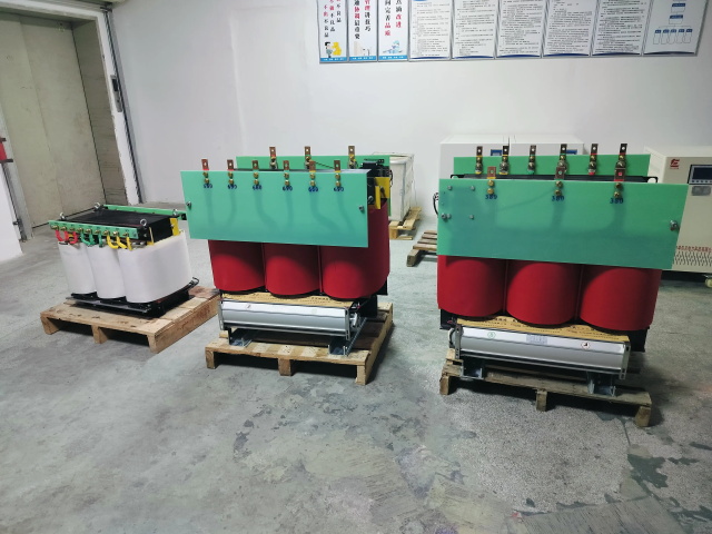 平川KS11-1000KVA矿用变压器
